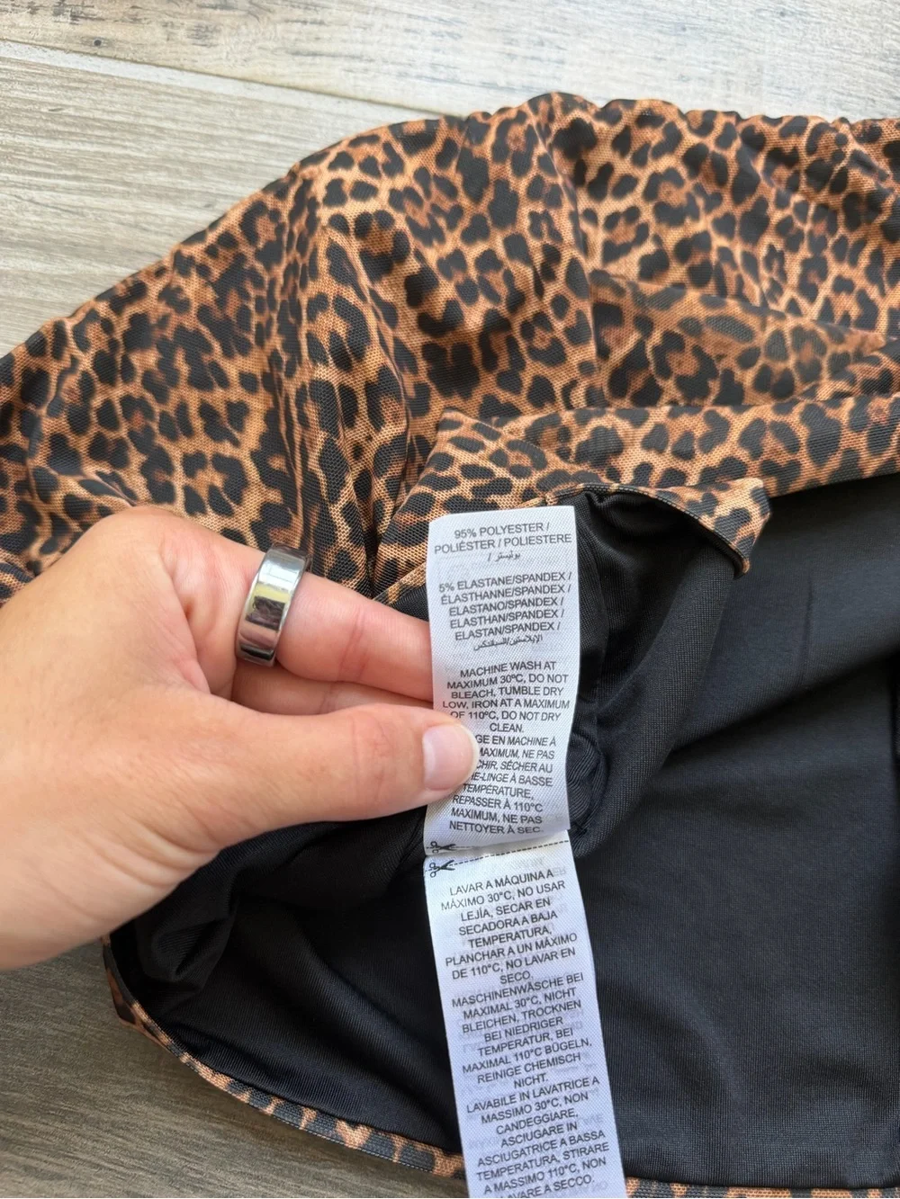 Edikted leopard print mini skirt NWT size M